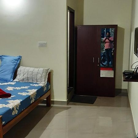 Sri Nandini Guest House Чикмагалур Экстерьер фото