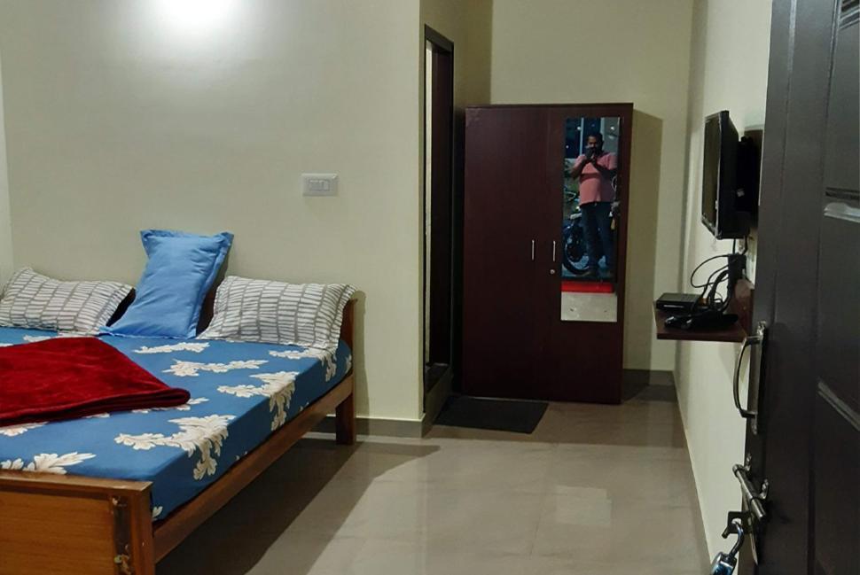 Sri Nandini Guest House Чикмагалур Экстерьер фото